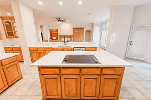 7201 Regency Ct, Plano, TX 75024 - Photo 23