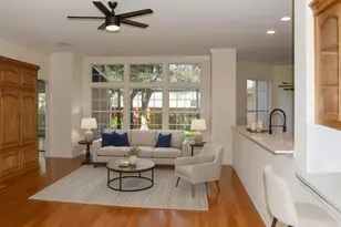 7201 Regency Ct, Plano, TX 75024 - Photo 5