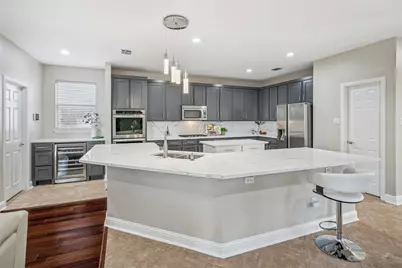 8812 Bluffcreek Lane, Plano, TX 75024 - Photo 11