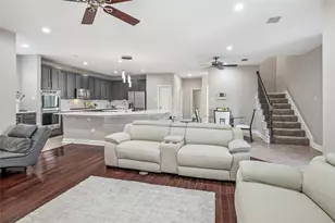 8812 Bluffcreek Ln, Plano, TX 75024 - Photo 9