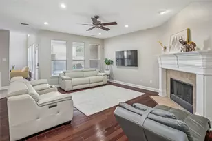 8812 Bluffcreek Ln, Plano, TX 75024 - Photo 7