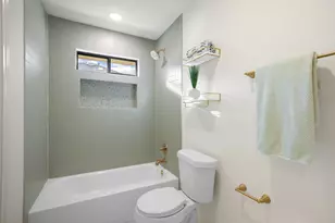 9911 Glen Canyon Dr, Dallas, TX 75243 - Photo 29