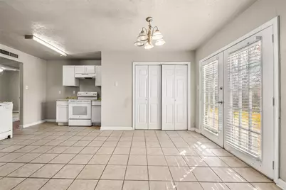 3817 Longmeadow Way, Fort Worth, TX 76133 - Photo 7