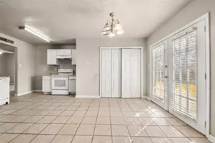 3817 Longmeadow Way, Fort Worth, TX 76133 - Photo 7