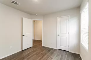 513 Sussex, Everman, TX 76140 - Photo 11