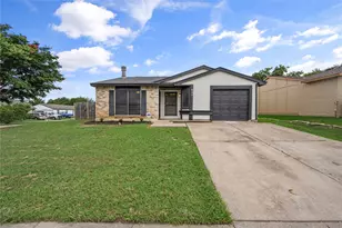 831 Netherland Dr, Arlington, TX 76017 - Photo 1