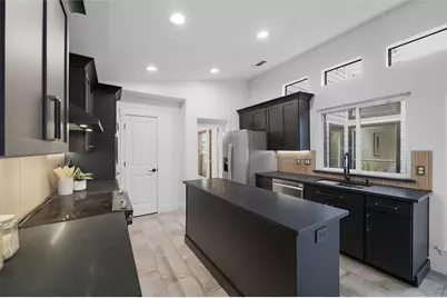 6029 Spring Flower Trail, Dallas, TX 75248 - Photo 9