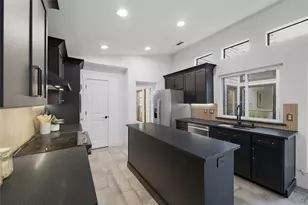 6029 Spring Flower Trail, Dallas, TX 75248 - Photo 9