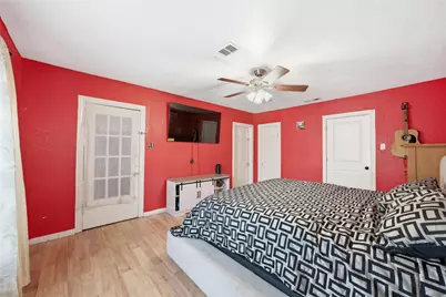 707 N 34th Street, Waco, TX 76710 - Photo 17