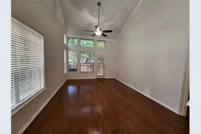 9829 Castlewood Drive, Plano, TX 75025 - Photo 3