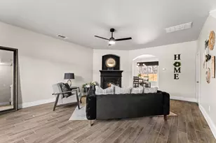 123 Chamblin Dr, Cedar Hill, TX 75104 - Photo 5