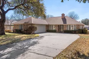 6728 Riviera Dr, North Richland Hills, TX 76180 - Photo 1