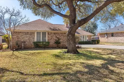 6728 Riviera Drive, North Richland Hills, TX 76180 - Photo 3