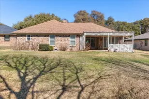 6728 Riviera Dr, North Richland Hills, TX 76180 - Photo 31