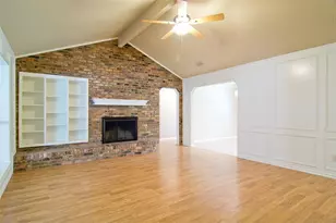 120 Marseille Dr, Hurst, TX 76054 - Photo 3