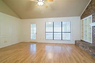 120 Marseille Dr, Hurst, TX 76054 - Photo 5