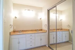 120 Marseille Dr, Hurst, TX 76054 - Photo 15