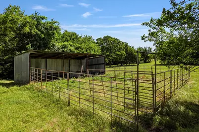 6533 Fm 2264, Rhome, TX 76078 - Photo 7