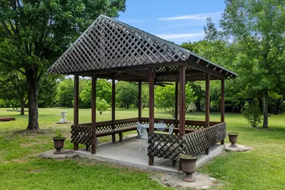 6533 Fm 2264, Rhome, TX 76078 - Photo 39