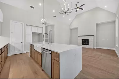 9821 Morning Cloak Drive, Denton, TX 76207 - Photo 5