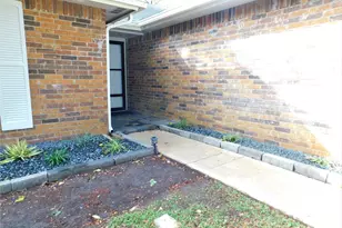 2716 Mistywood Ln, Denton, TX 76209 - Photo 5