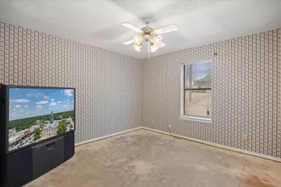 5105 Fairway Circle, De Cordova, TX 76049 - Photo 17