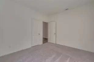 10317 Burnfoot Ln, Fort Worth, TX 76036 - Photo 11