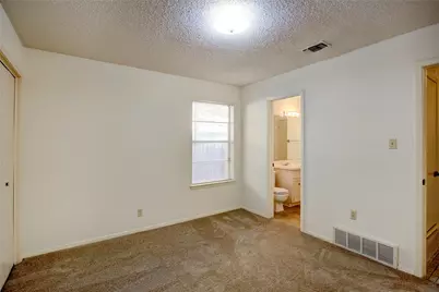 3201 Ashford Avenue #3203, Fort Worth, TX 76133 - Photo 13