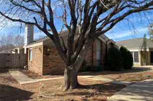 4052 La Costa Ct, Irving, TX 75038 - Photo 1