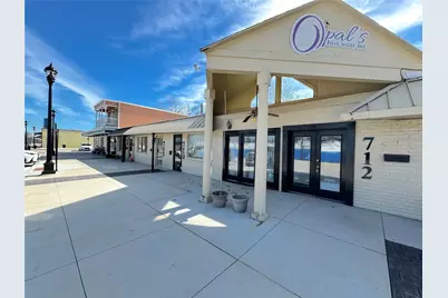 708-712 Cedar Street, Cedar Hill, TX 75104 - Photo 1