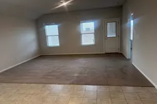 721 Durango Ln, Cleburne, TX 76033 - Photo 3