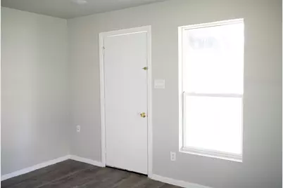 2416 Smith Avenue, Irving, TX 75061 - Photo 29