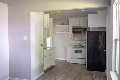 2416 Smith Avenue, Irving, TX 75061 - Photo 25