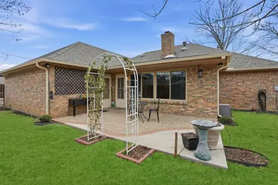 1608 Quail Hollow, Cleburne, TX 76033 - Photo 3