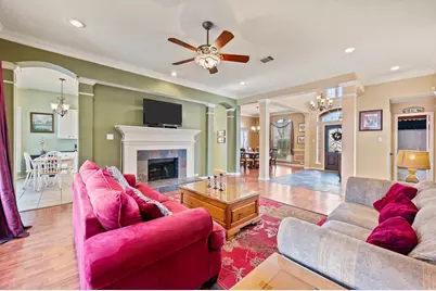 3104 Birch Avenue, Grapevine, TX 76051 - Photo 7