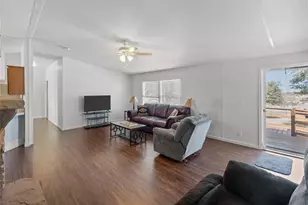 5905 Kentucky St, Joshua, TX 76058 - Photo 5