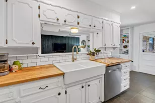 4025 Aragon Dr, Fort Worth, TX 76133 - Photo 9