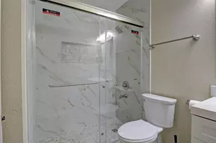 2301 Tailburton Ct, Little Elm, TX 75068 - Photo 19