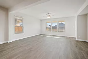 517 Watson Ln, Denton, TX 76210 - Photo 5