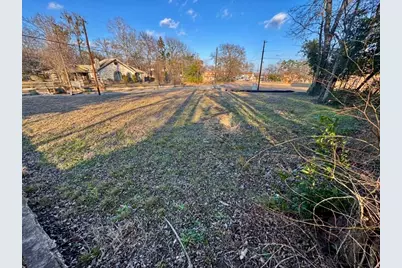 622 W Oakwood Street, Tyler, TX 75702 - Photo 1