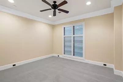 501 Samuels Avenue #320, Fort Worth, TX 76102 - Photo 23