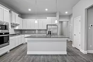 2513 Starling St, Denton, TX 76205 - Photo 3