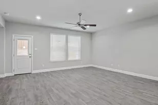 2513 Starling St, Denton, TX 76205 - Photo 13