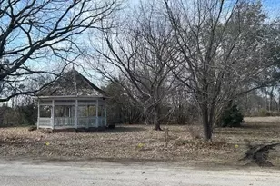 Tbd 81 Ac Wallace St, Whitewright, TX 75491 - Photo 1