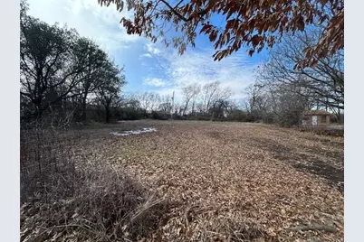 Tbd .81 Ac Wallace Street, Whitewright, TX 75491 - Photo 9