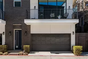 381 E Greenbriar Ln, Dallas, TX 75203 - Photo 3