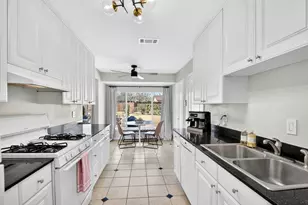 3105 Palmdale Cir, Dallas, TX 75234 - Photo 7