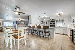 901 E Greenwood Ave, Bowie, TX 76230 - Photo 11