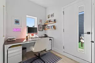 2102 N Prairie Ave, Dallas, TX 75204 - Photo 29