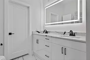 2102 N Prairie Ave, Dallas, TX 75204 - Photo 27